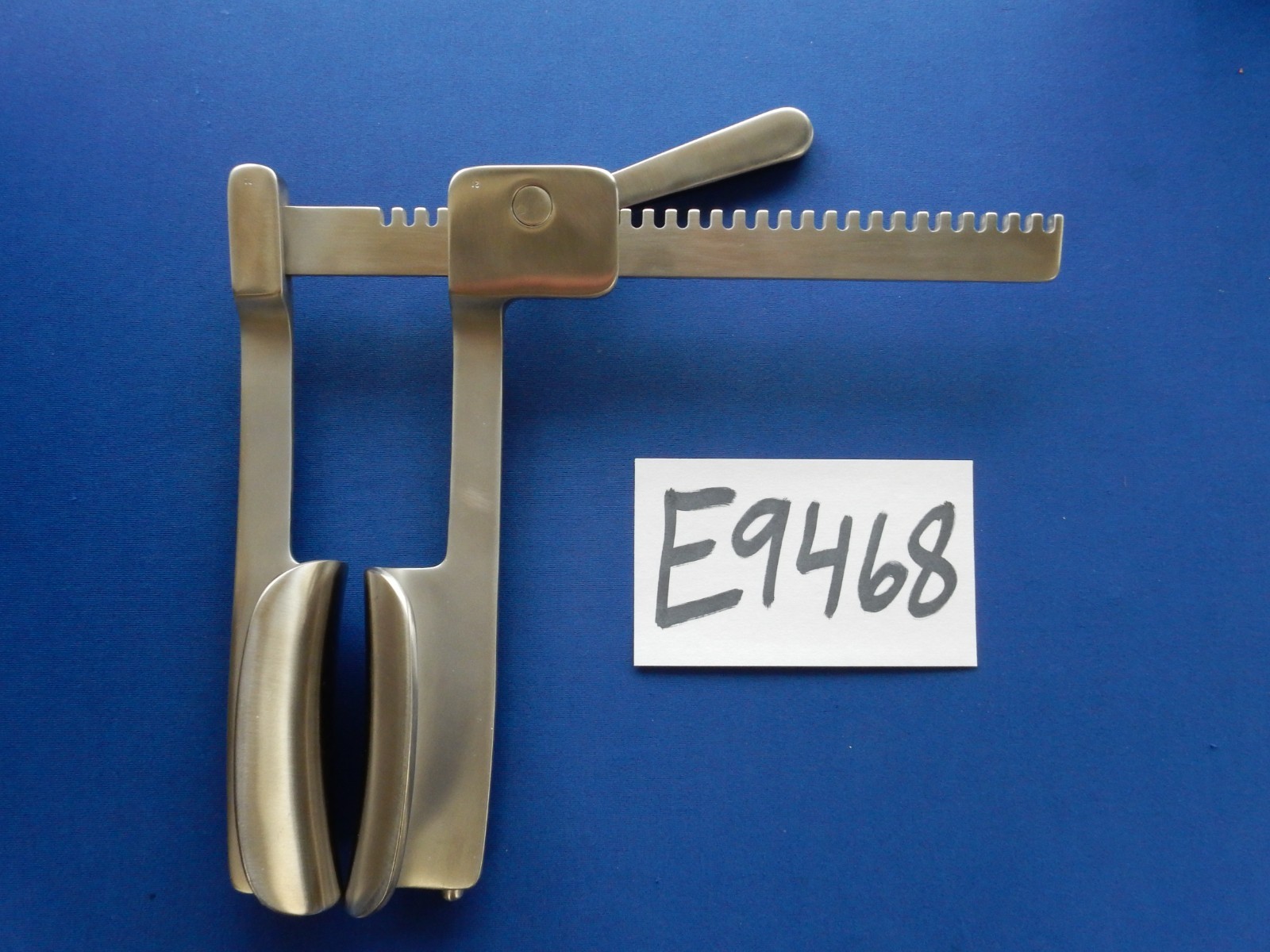 Kapp Surgical Cosgrove Mitral Valve Retractor
