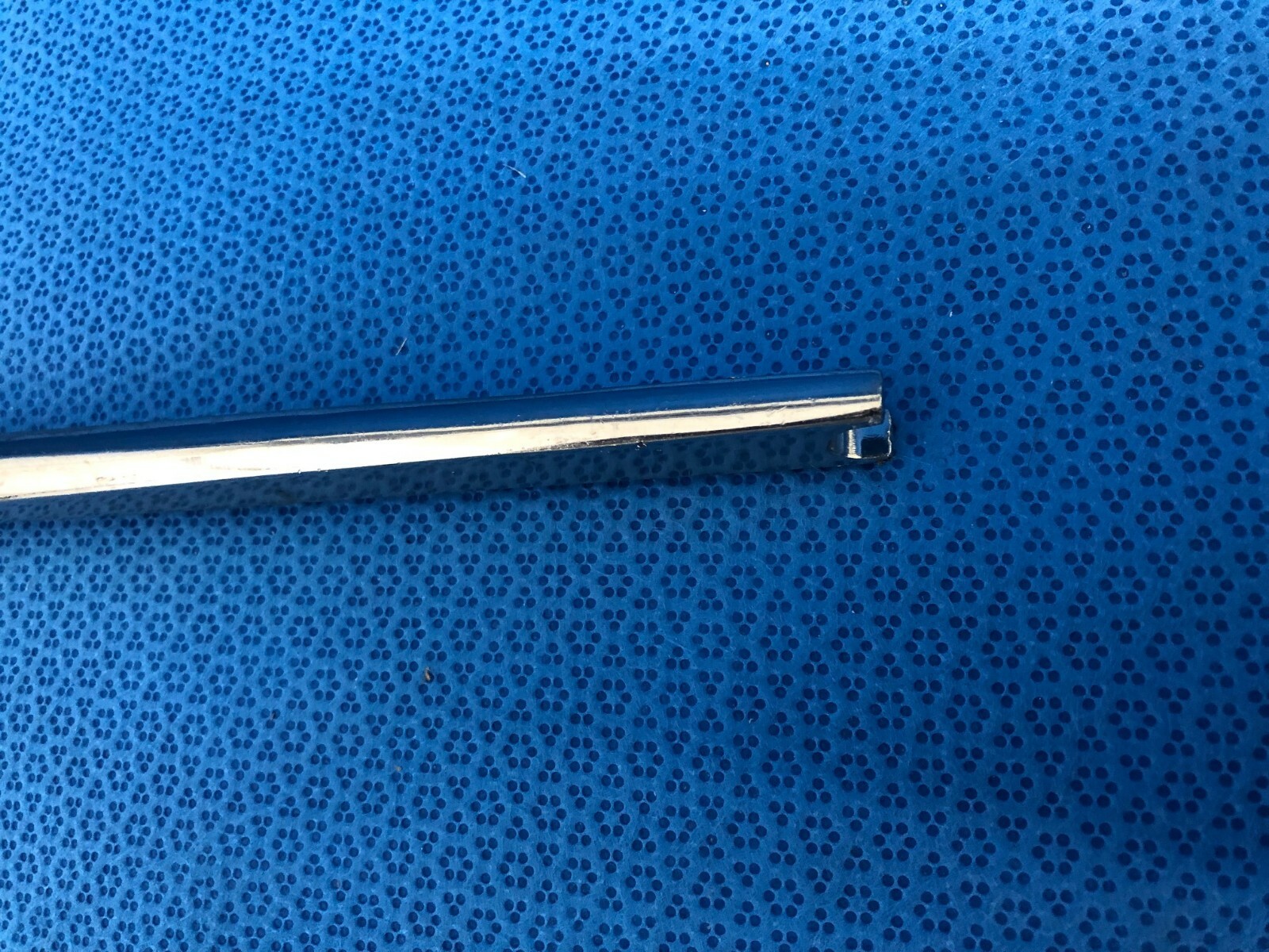 Medtronic Danek 808-521 Rod Pusher, 8mm Opening, 14½” L, 30 day warranty