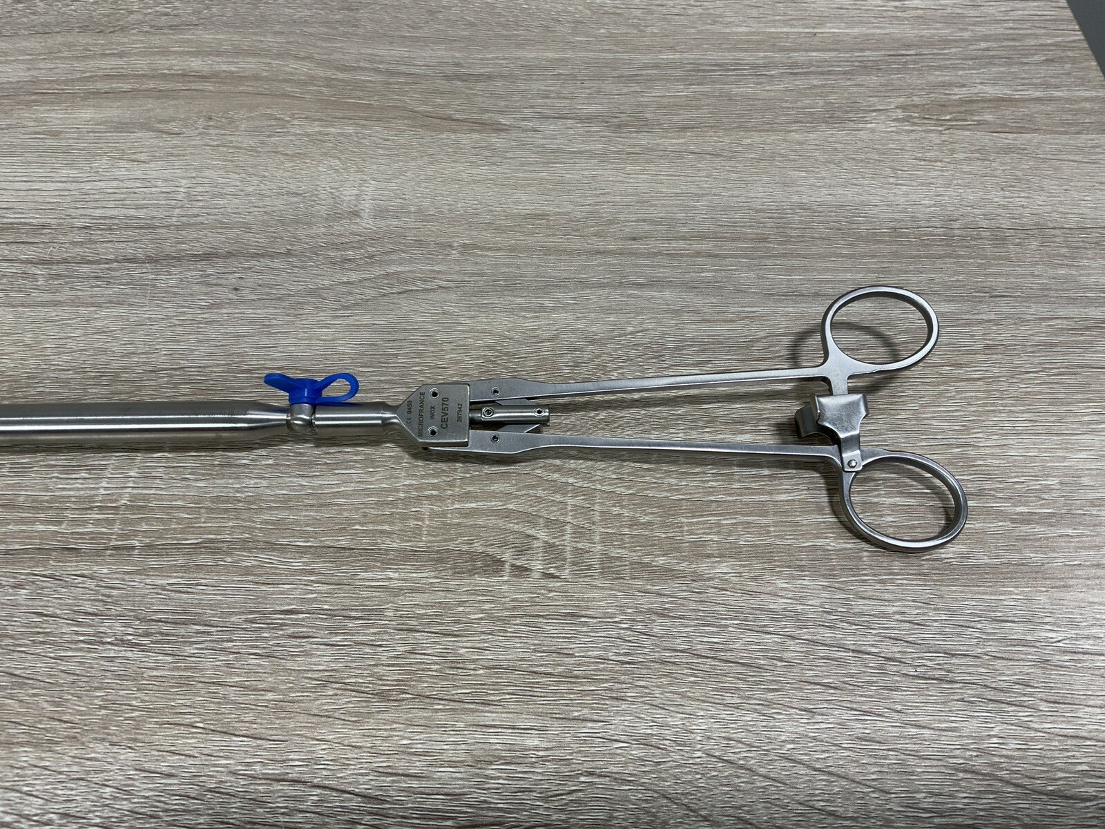 Integra MicroFrance CEV570 Dulucq Left Curved Vascular Clamp