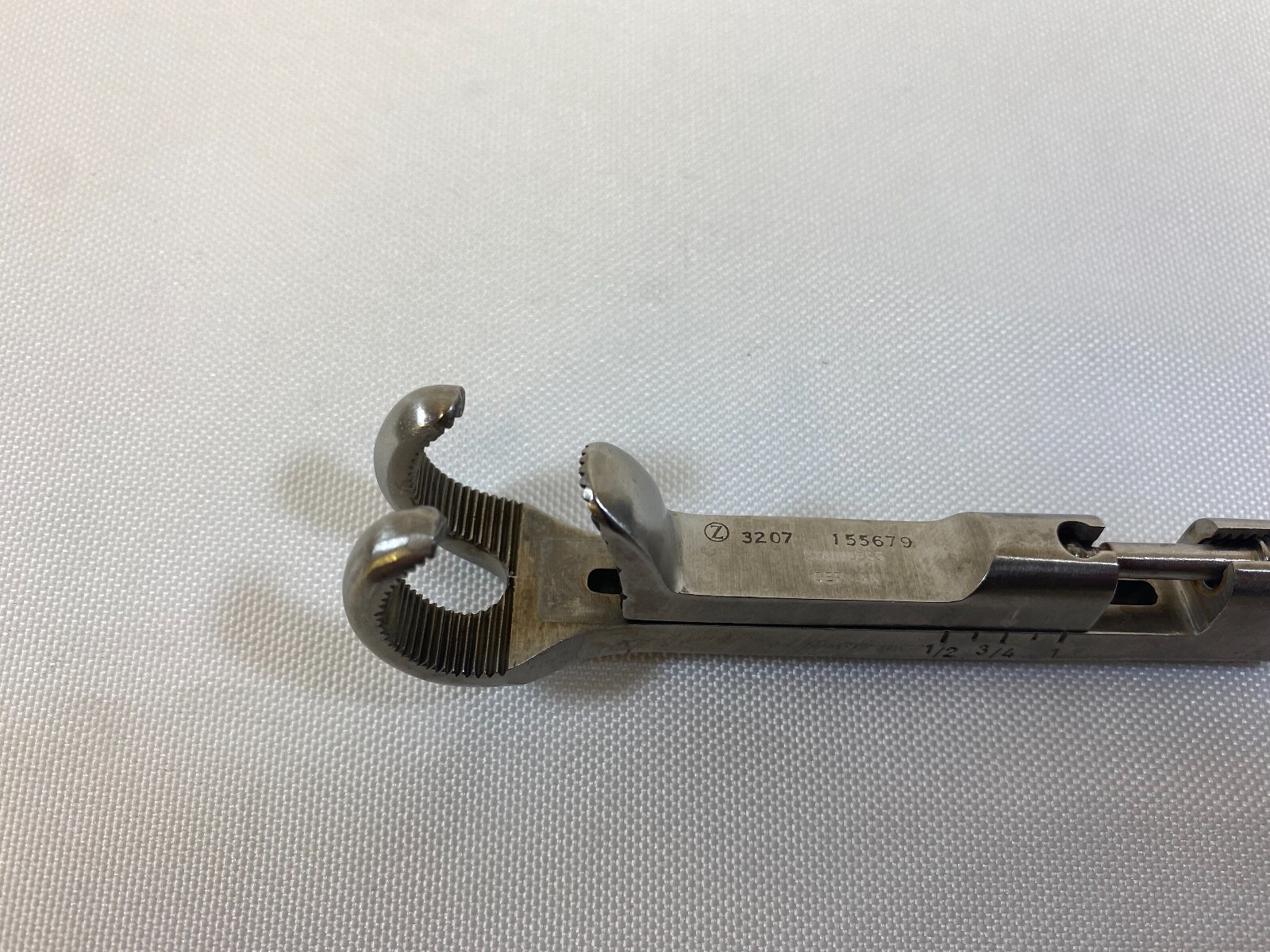 Zimmer 3207 Lowman Bone Clamp