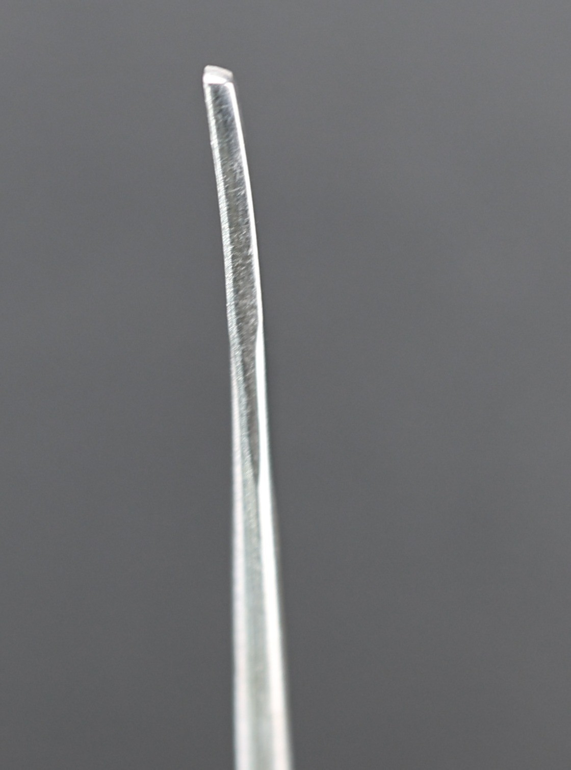 V Mueller OS1079-001 Key Periosteal Elevator, 3.1mm Wide, 17.1 cm