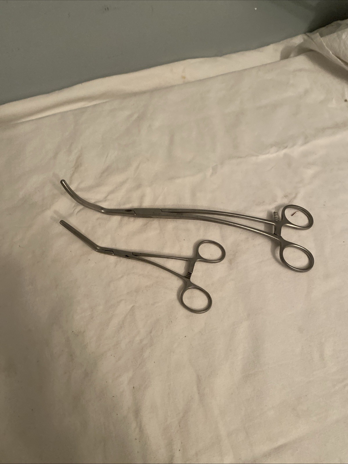 V Mueller CH7251 CH6199 Clamp Ring Handle Ratchet Lock Medical Surgical