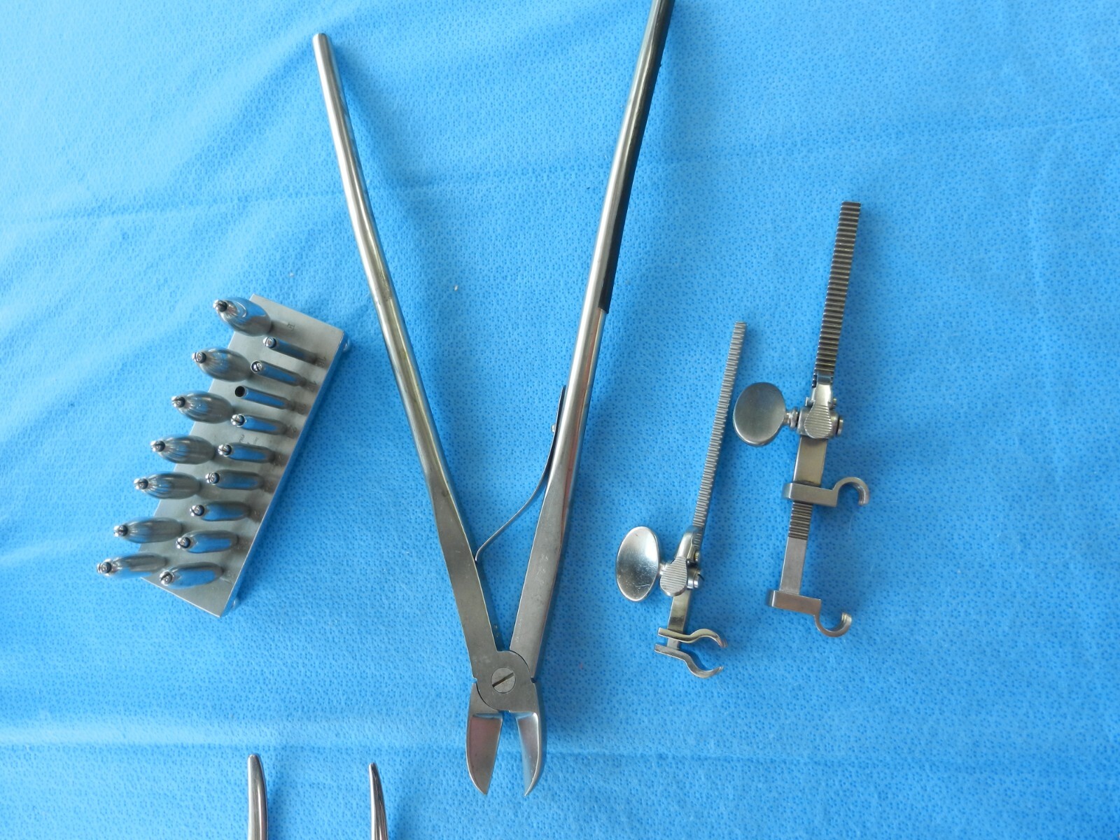 D8920 Miltex Lawton Pilling Lot of Cardiovascular Instruments
