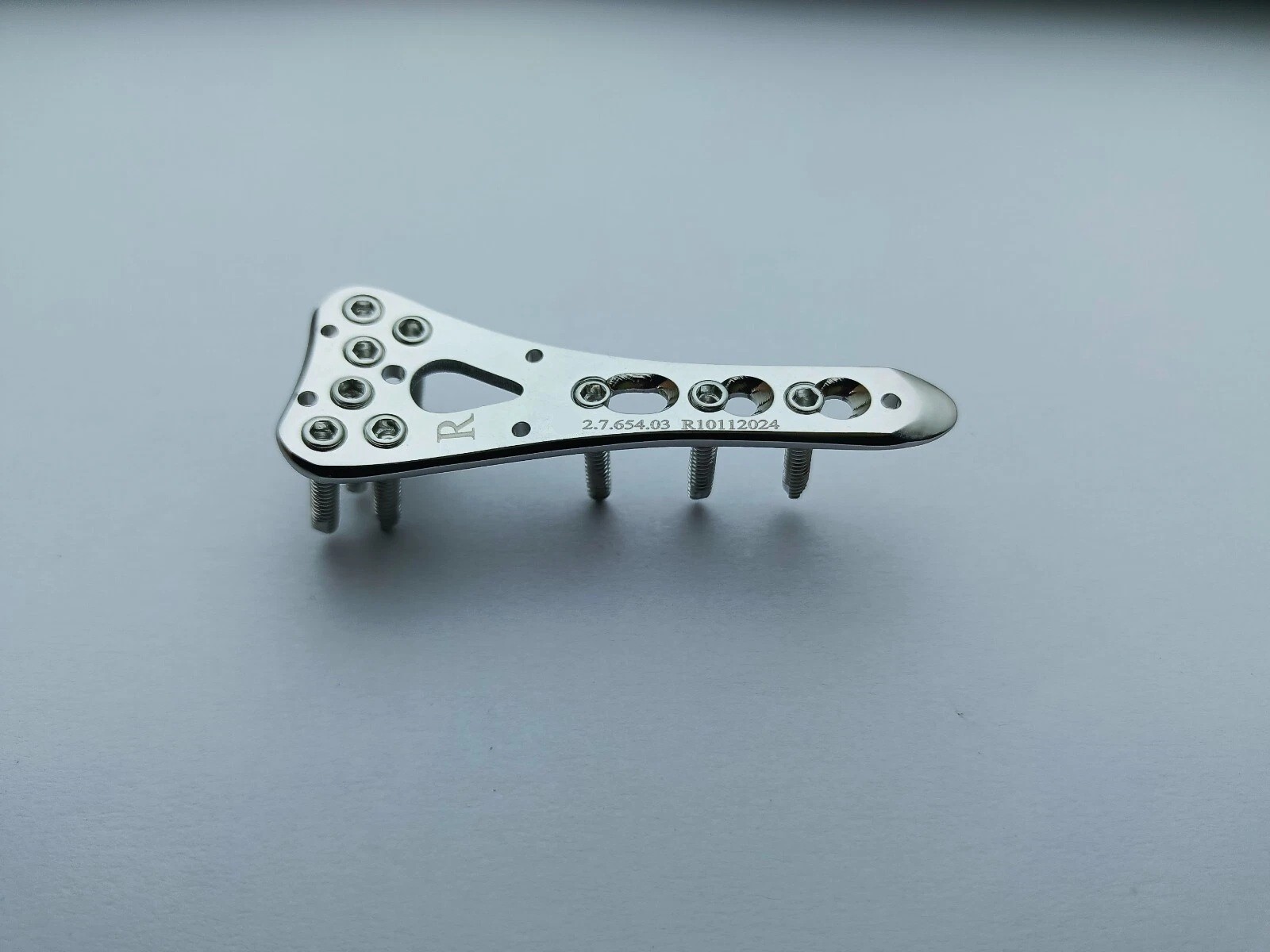 Variable angle fly plate (3H, 4H, 5H & 6H) lot of 8 pcs veterinary