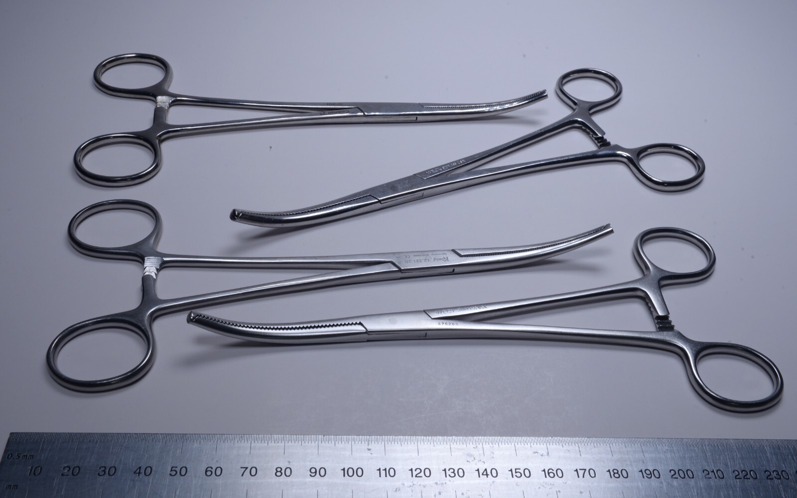 Rochester-Ochsner Forceps 8″ Curved Stainless Steel Surgical Codman Weck Konig