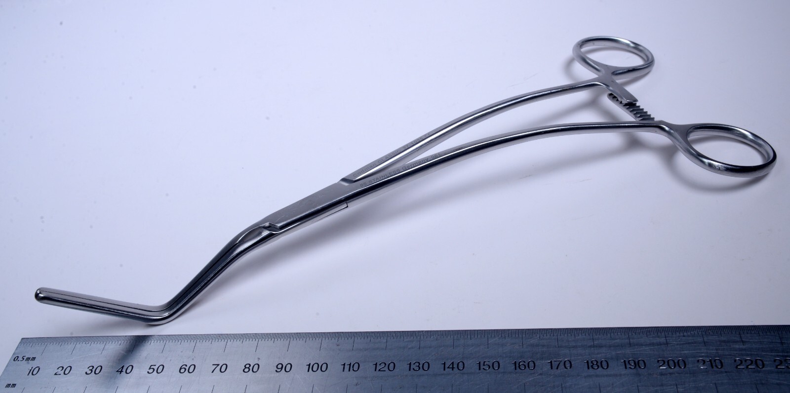 Codman Classic #37-1035 Lees Bronchus Clamp 9½” Forceps Stainless Steel Surgical