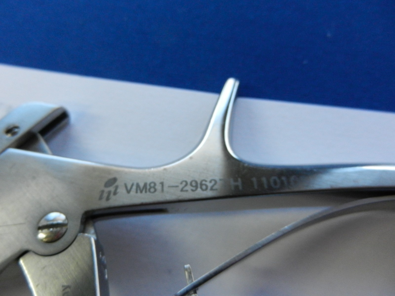 V. Mueller VM81-2962TH Orthopedic 1.0mm 40 Degree Up Angled Kerrison Rongeur