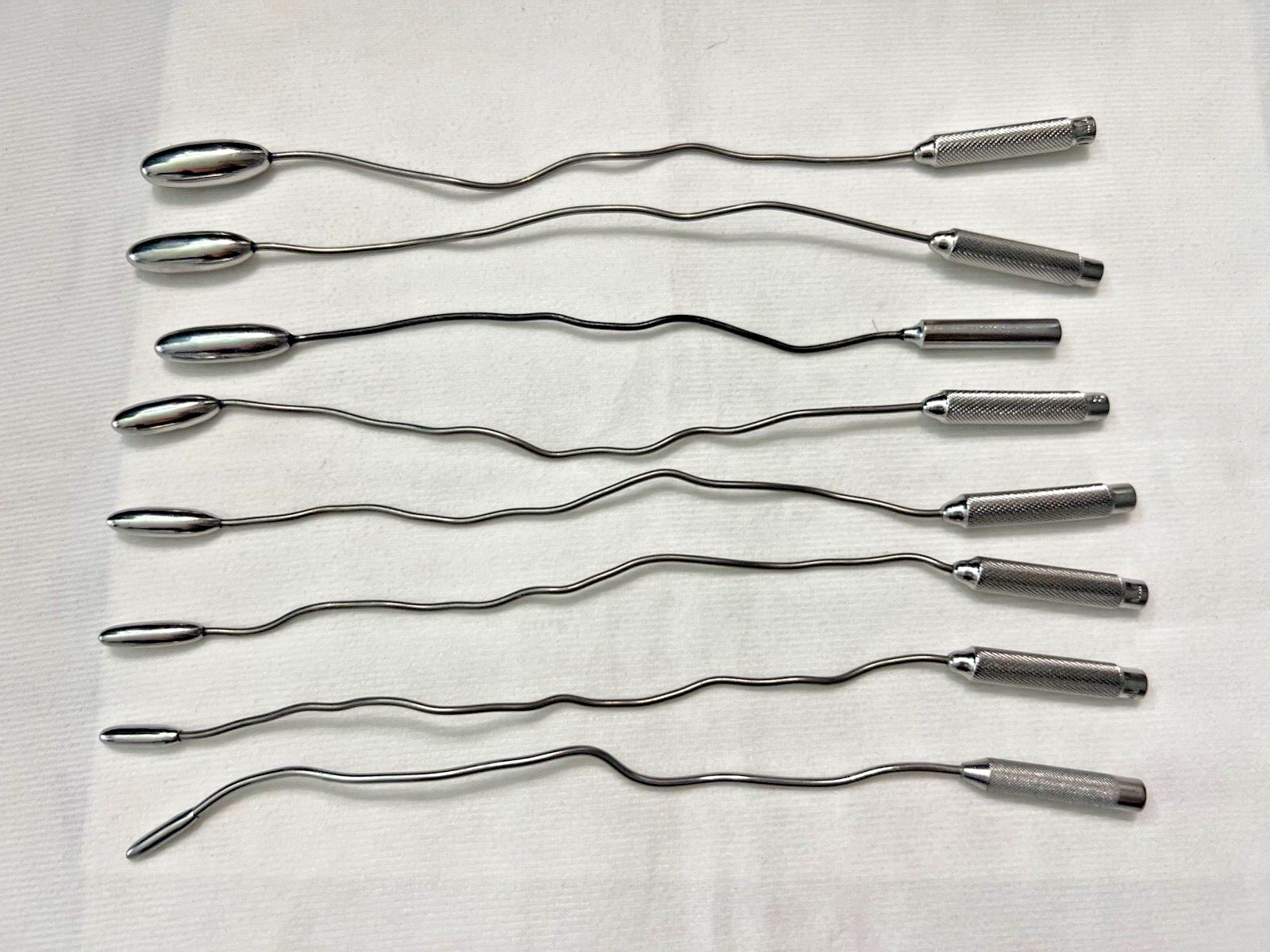 Set Of 8 Pilling / Weck / Teleflex DeBakey Vascular Dilators 4mm-11mm 9″ Length
