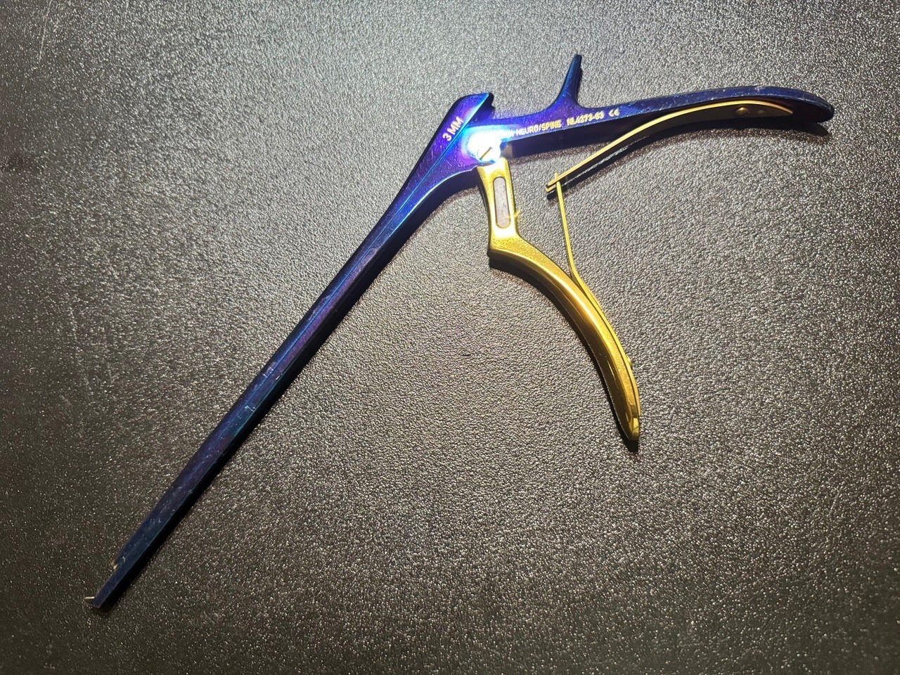 V. Mueller NL4273-83 Chroma-Line Blue Kerrison Rongeur, 40°, 3mm, 8″