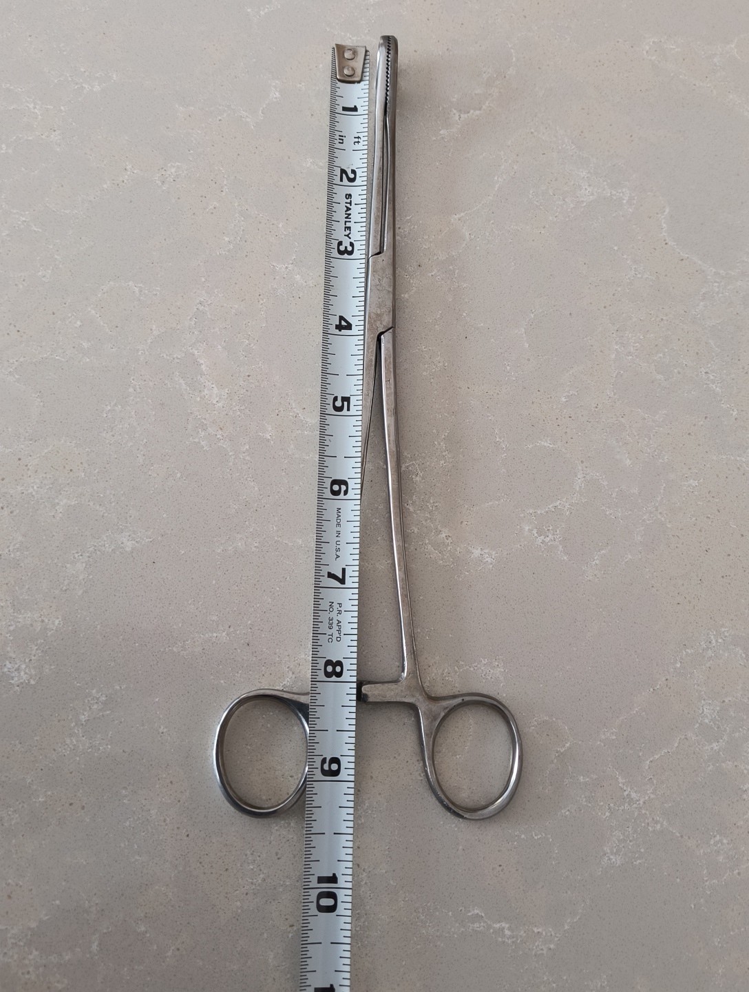 Tissue Forceps Clamp Teeth StainlessSteel Hemostat Surgical Instrument Pakistan