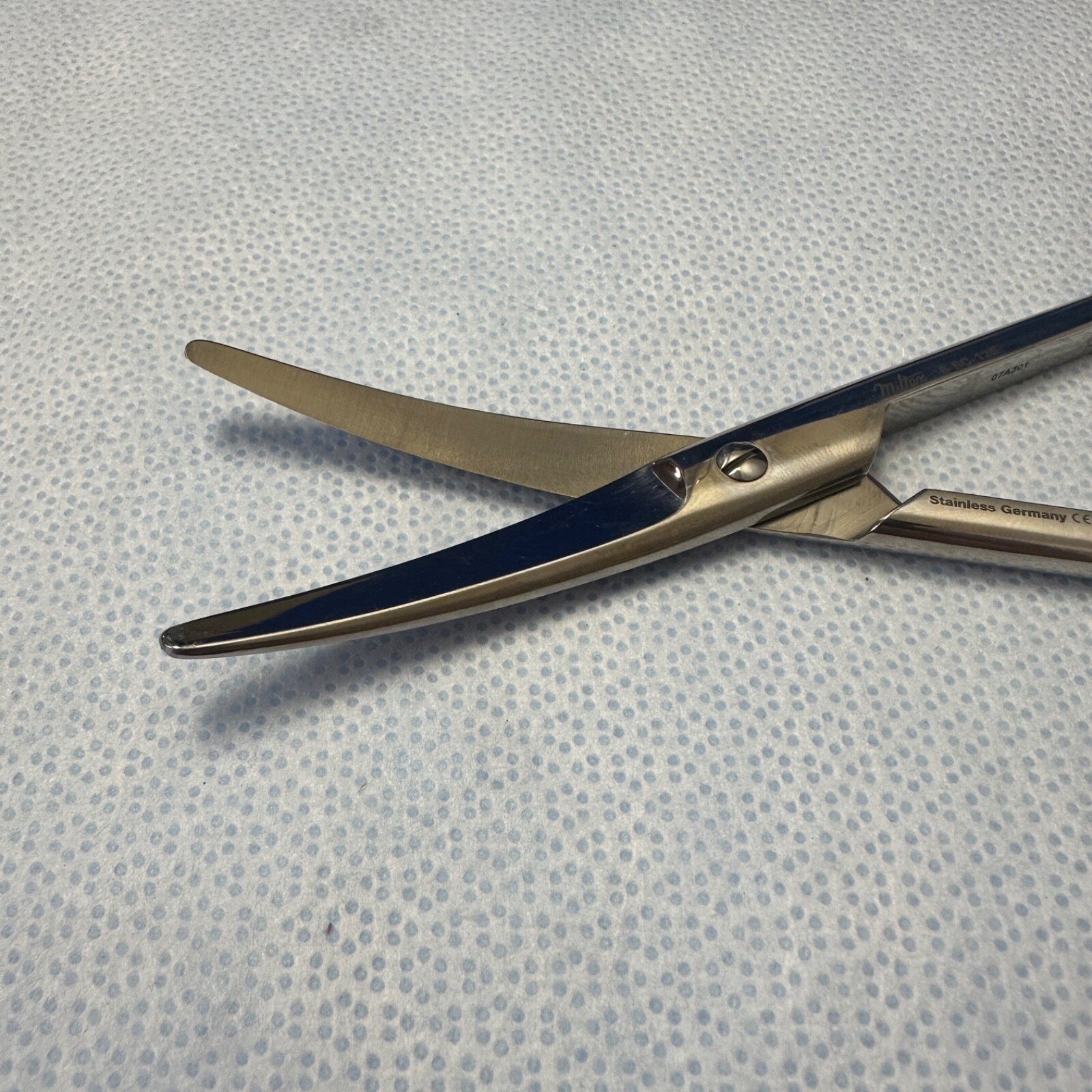 Miltex 5-SC-126 SUPERCUT Mayo Scissor 6-3/4 Curved