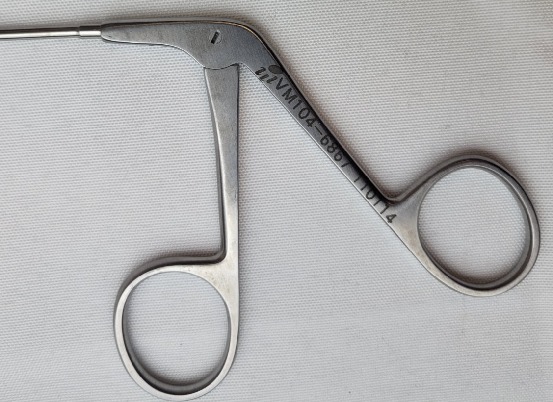 V. Mueller Avalign VM104-6867 Giraffe Nasal Forceps, 90°, Side Grasper