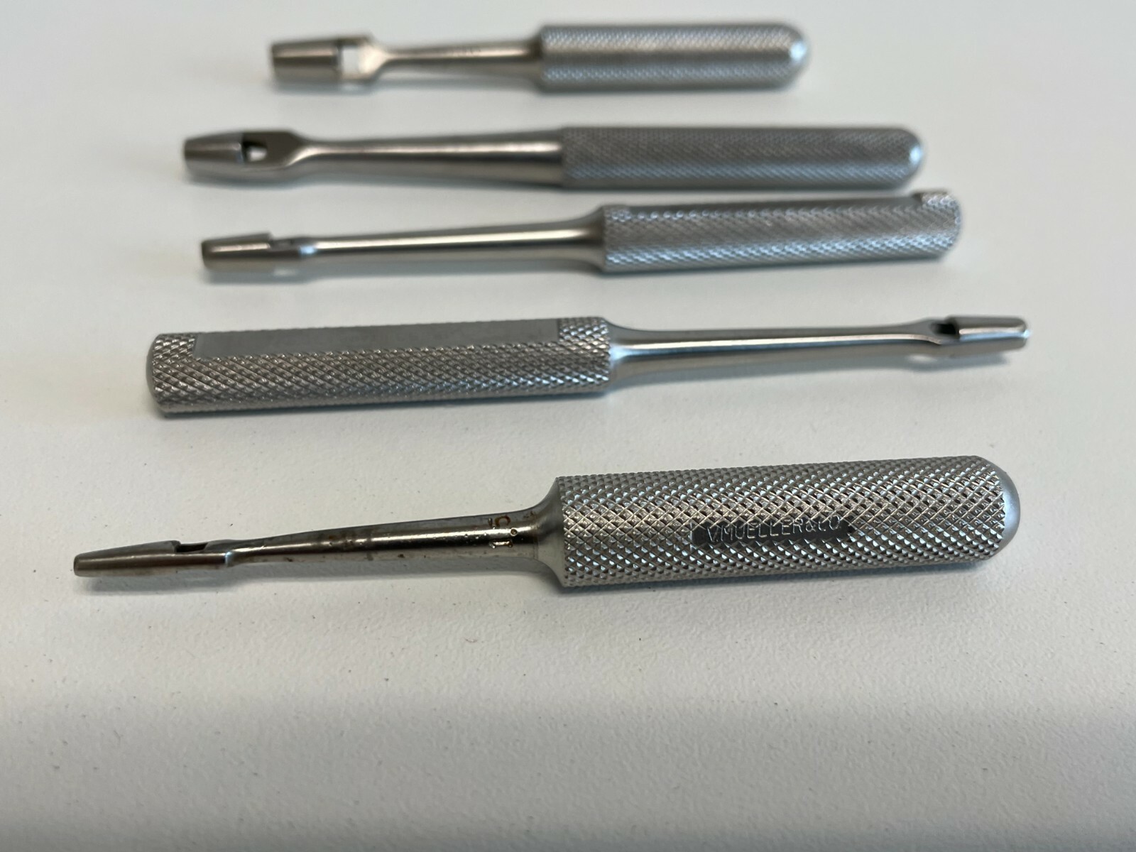 L19: Lot of 5 V.Mueller K/S Instruments 1.5 (7-01)
