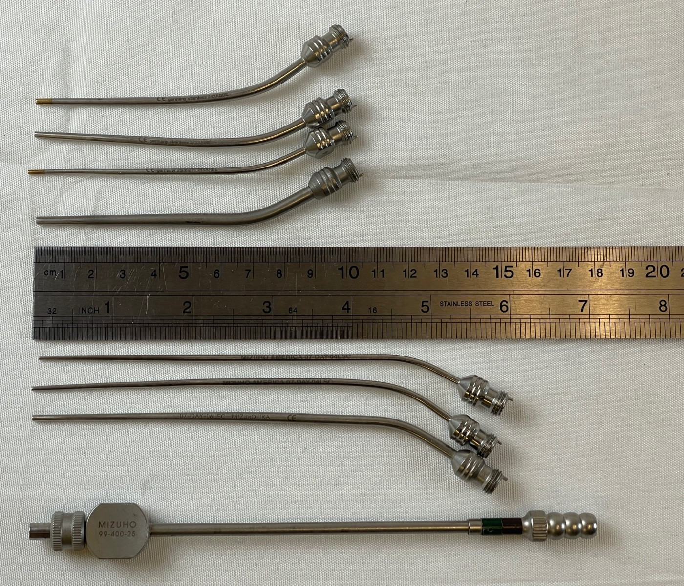 Set of 8 Mizuho Day Bailes Locking Tapered Suction Tubes 4 6 & 8Fr w/ Thumb Hole