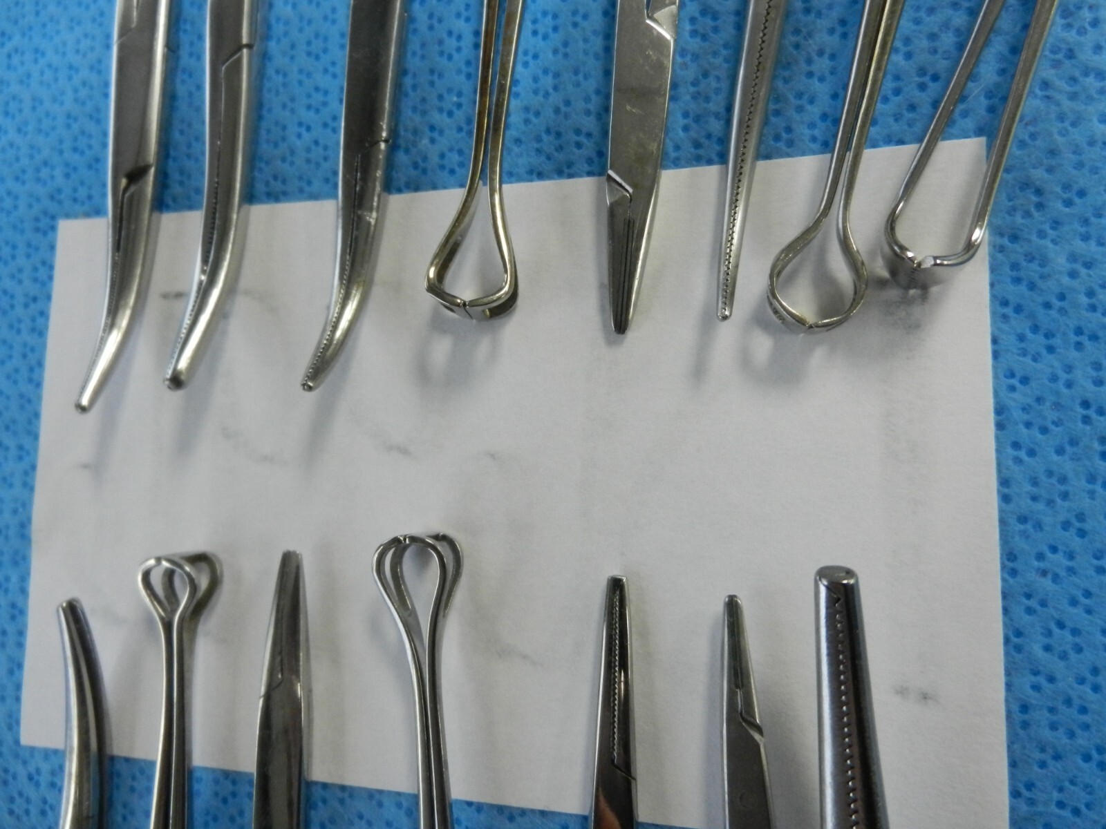 D6996 Codman V. Mueller Weck Pilling Surgical Forceps Lot of 15 Approx 12-21cm