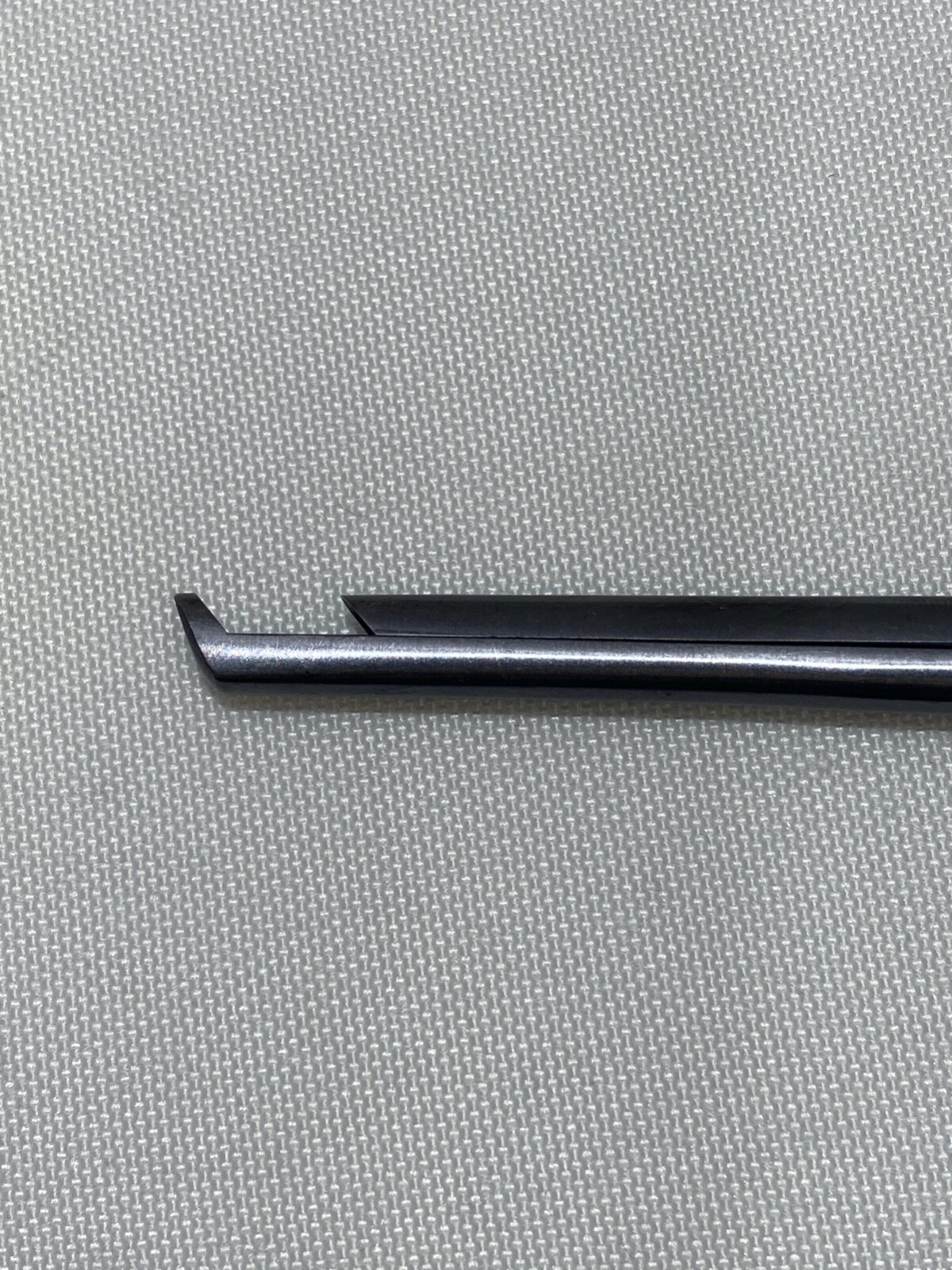Ruggles RD4854 Diamond Black 4mm x 40° Up x 8″ Cervical Kerrison Rongeur Neuro