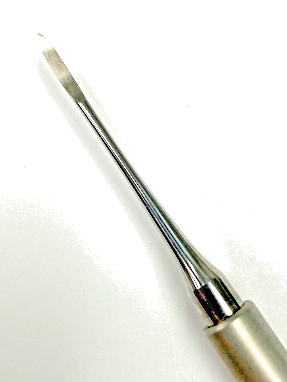 Dental Root Tip Pick Elevator, Heidbrink HB1, 2mm wide Straight Tip