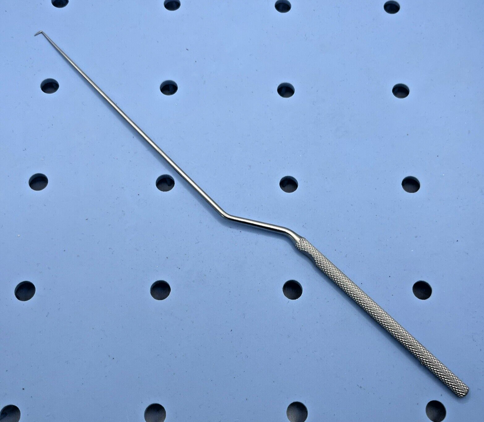 V. Mueller NL3785-138 Rhoton Hook Right Angled, 3.5mm. Overall length 9″(22.9cm)