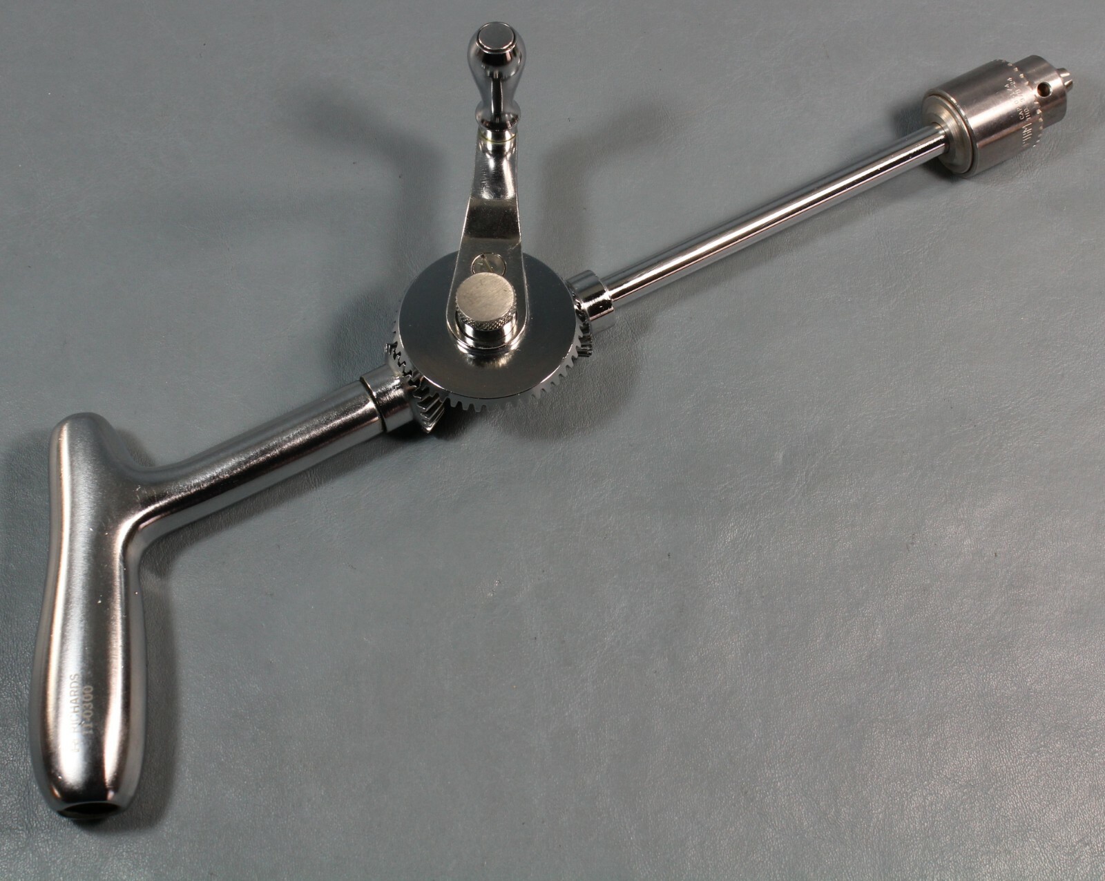 Richards 11-0300 orthopedic hand drill with key