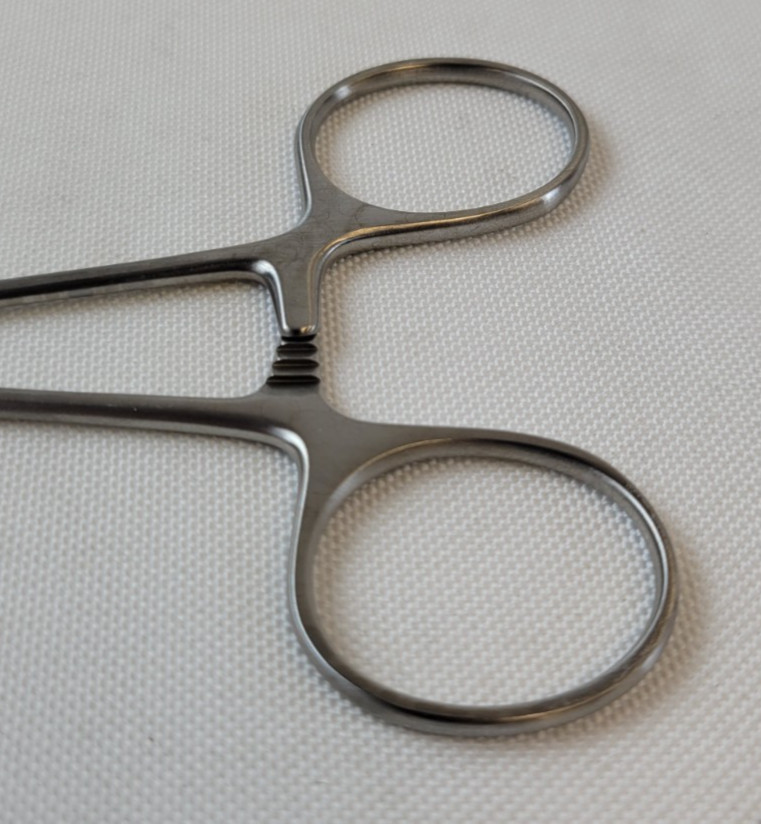 Millennium 2-5145 Tendon Interlacing Forceps, Curved Tip, 6″, Orthopedic