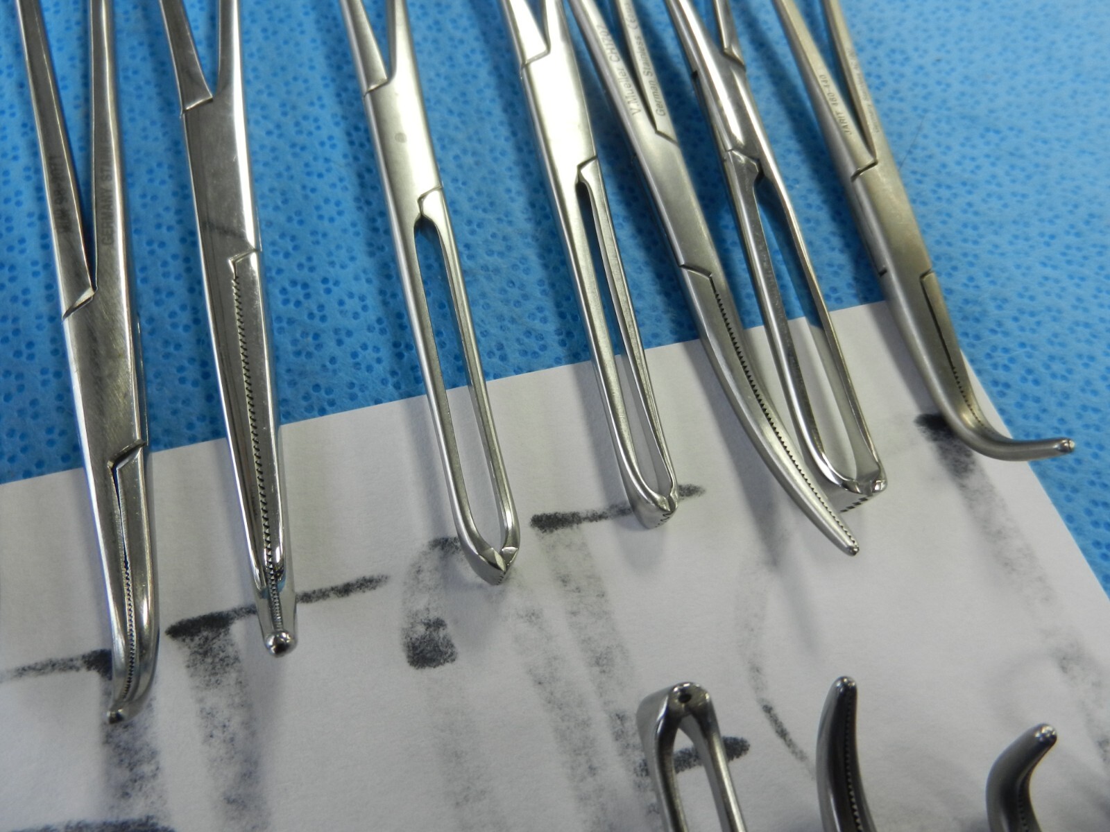 D7075 Pilling Weck V. Mueller Symmetry Surgical Forceps Lot of 15 12-19cm